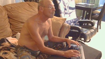 mapleman35 live cam on Cam4