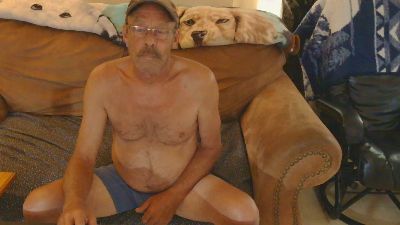 mapleman35 live cam on Cam4