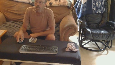 mapleman35 live cam on Cam4