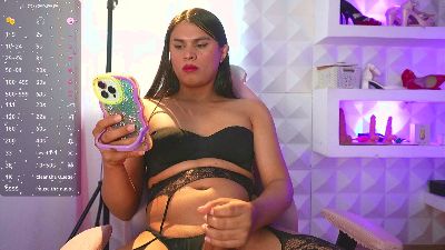 mara_bella_ live cam on Cam4