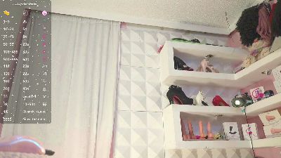 mara_bella_ live cam on Cam4