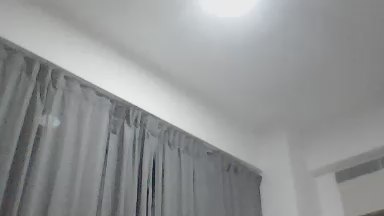 marc83sweet8 live cam on Cam4