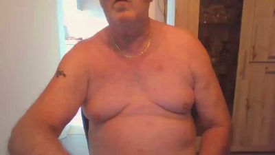 marckfba57 live cam on Cam4