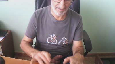marclaa50 live cam on Cam4