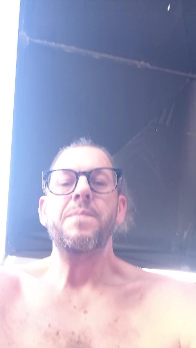 marco2518 live cam on Cam4