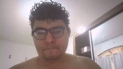 marcos01832 live cam on Cam4
