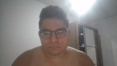 marcos01832 live cam on Cam4