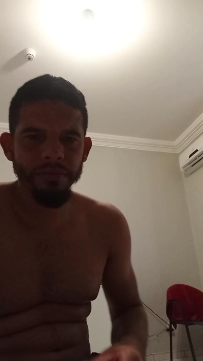 marcos3901 live cam on Cam4