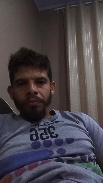 marcos3901 live cam on Cam4