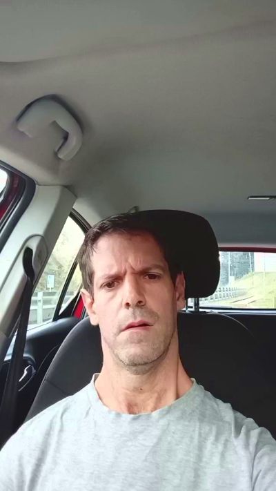 marcosieta44 live cam on Cam4