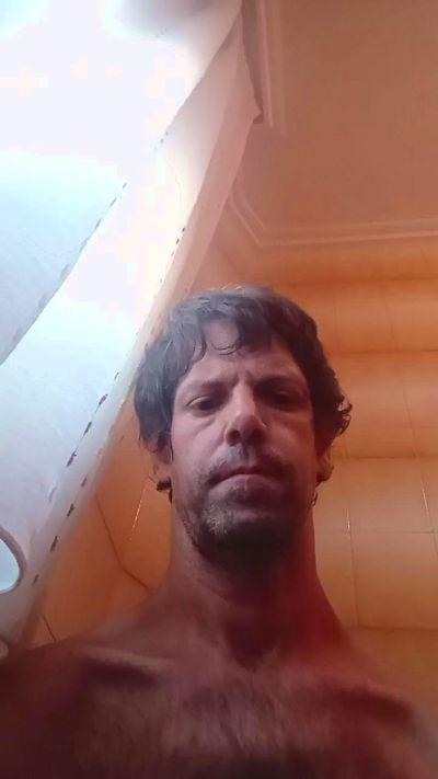marcosieta44 live cam on Cam4