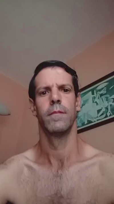 marcosieta44 live cam on Cam4