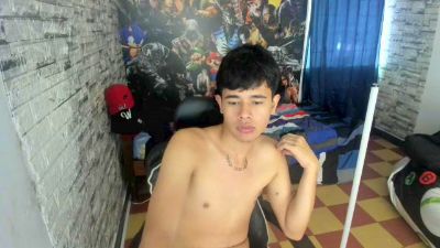 marek_sanchez live cam on Cam4