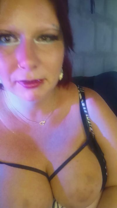 margie_hot live cam on Cam4