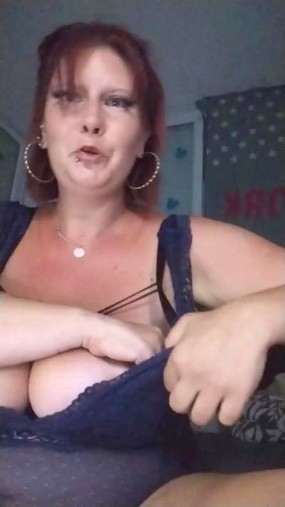 margie_hot live cam on Cam4