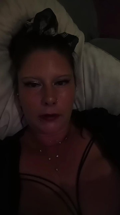 margie_hot live cam on Cam4