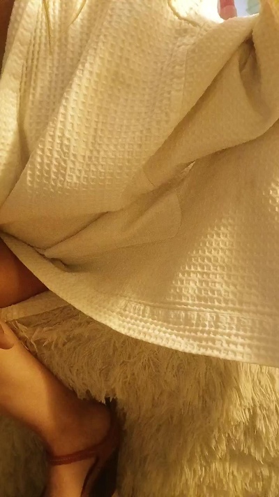 margot30 live cam on Cam4