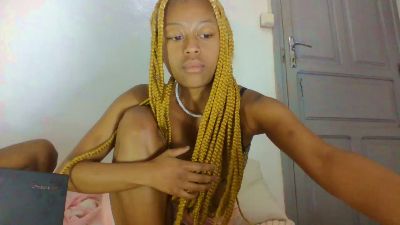 marhot6 live cam on Cam4