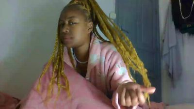 marhot6 live cam on Cam4