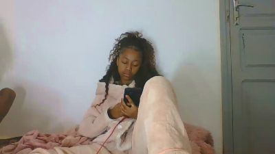 marhot6 live cam on Cam4