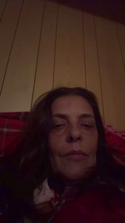 mariachatelain5 live cam on Cam4