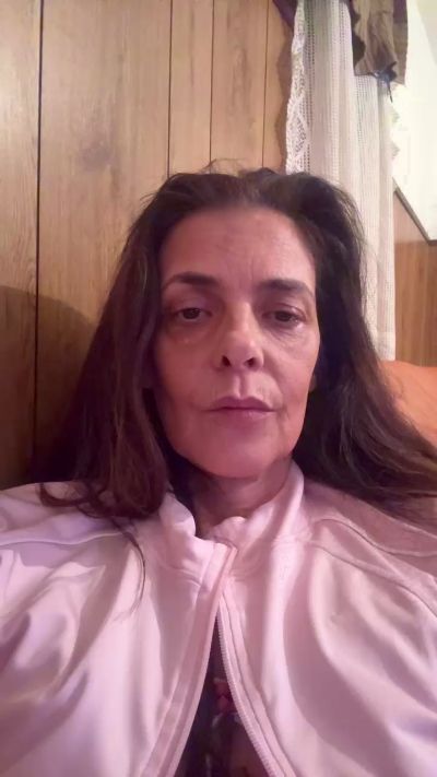 mariachatelain5 live cam on Cam4