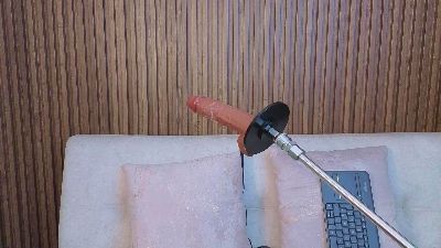 mariana_castro9 live cam on Cam4