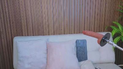mariana_castro9 live cam on Cam4