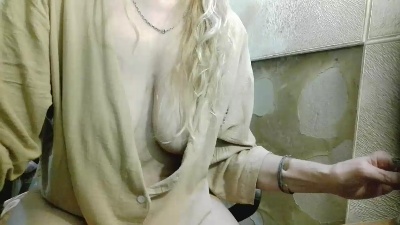marianafree_ live cam on Cam4