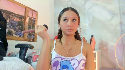 marianamanzur01 live cam on Cam4