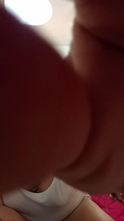 marianatrans1 live cam on Cam4