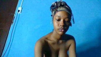 marianaxxx2 live cam on Cam4