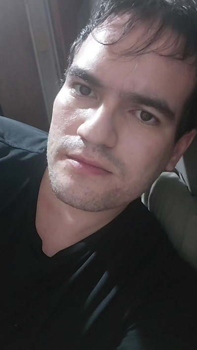 mariano4444 live cam on Cam4