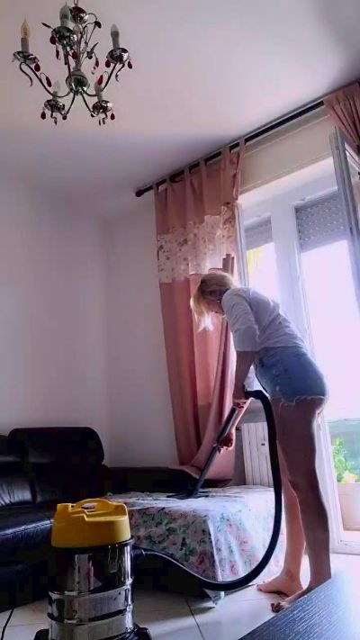 mariaperla live cam on Cam4