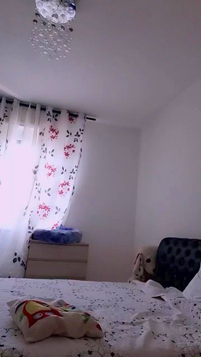 mariaperla live cam on Cam4