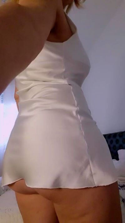 mariaperla live cam on Cam4