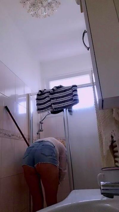 mariaperla live cam on Cam4