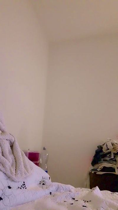 mariaperla live cam on Cam4