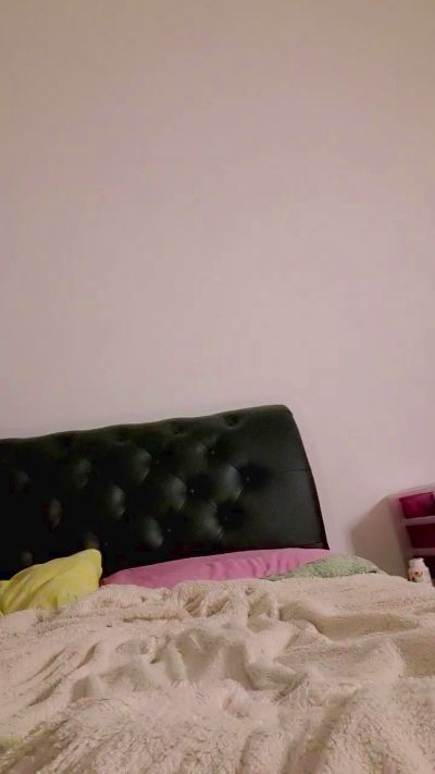 mariaperla live cam on Cam4