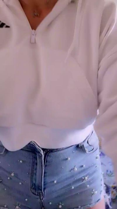mariaperla live cam on Cam4