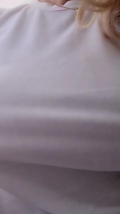 mariaperla live cam on Cam4