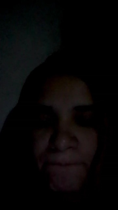 mariluz984 live cam on Cam4