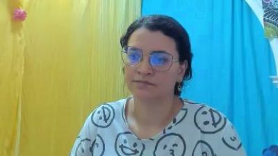 marilyn_Garcia live cam on Cam4