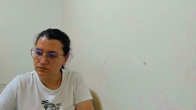 marilyn_Garcia live cam on Cam4
