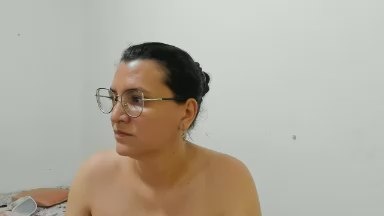 marilyn_Garcia live cam on Cam4