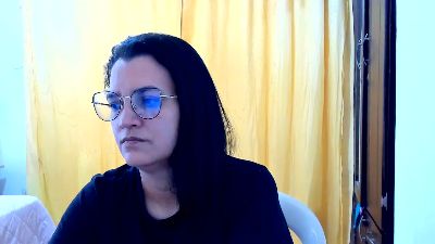 marilyn_Garcia live cam on Cam4