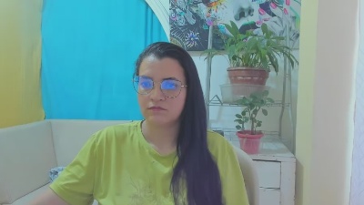 marilyn_Garcia live cam on Cam4