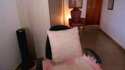 marilyndark live cam on Cam4