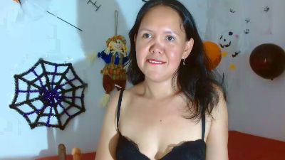 marilynhairy live cam on Cam4