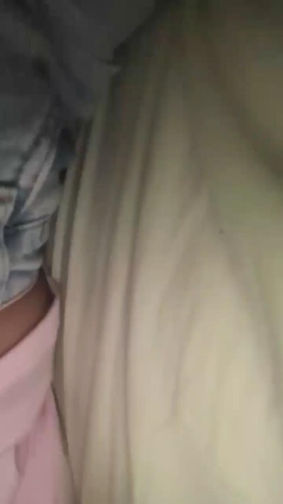 marina334 live cam on Cam4